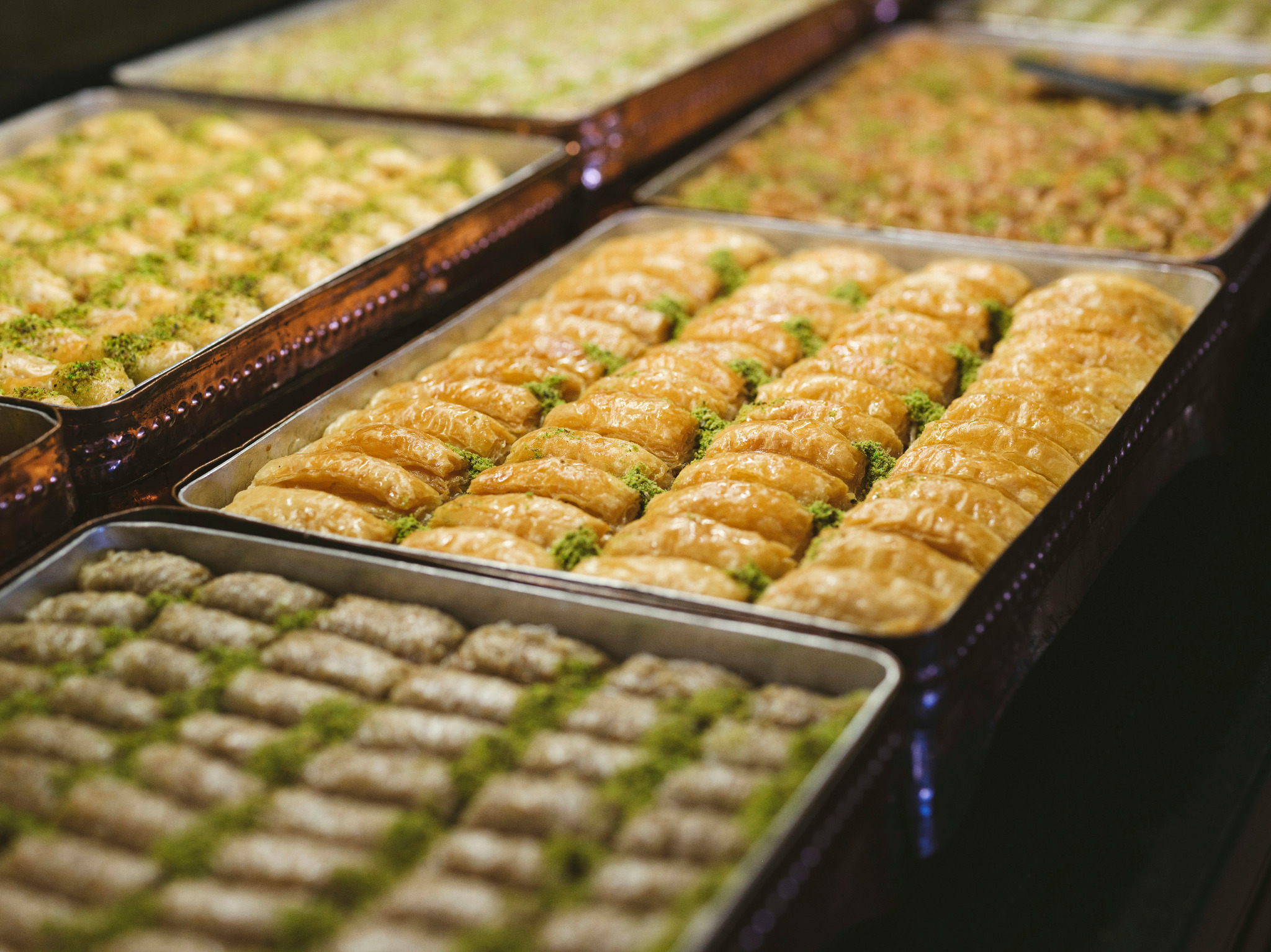 Baklava yapımı ve sunumu